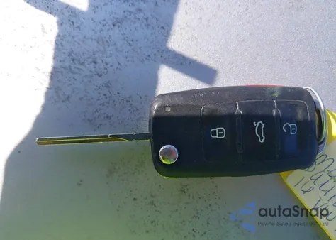 2016 Volkswagen Passat 1.8T S из США, поврежденный, VIN 1VWAT7A38GC026915